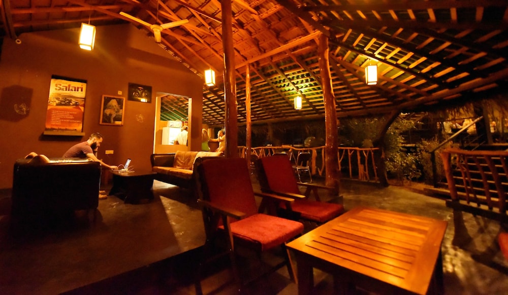 Athgira River Camp 22/38