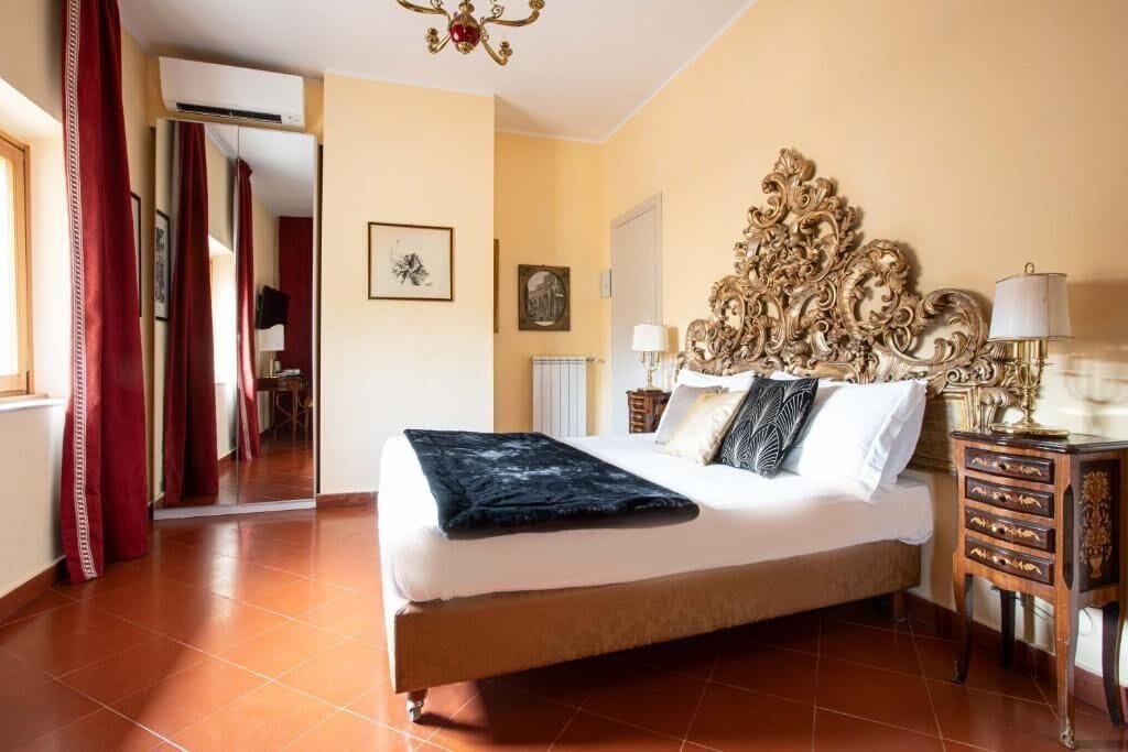 SUPERIOR, DOUBLE BED