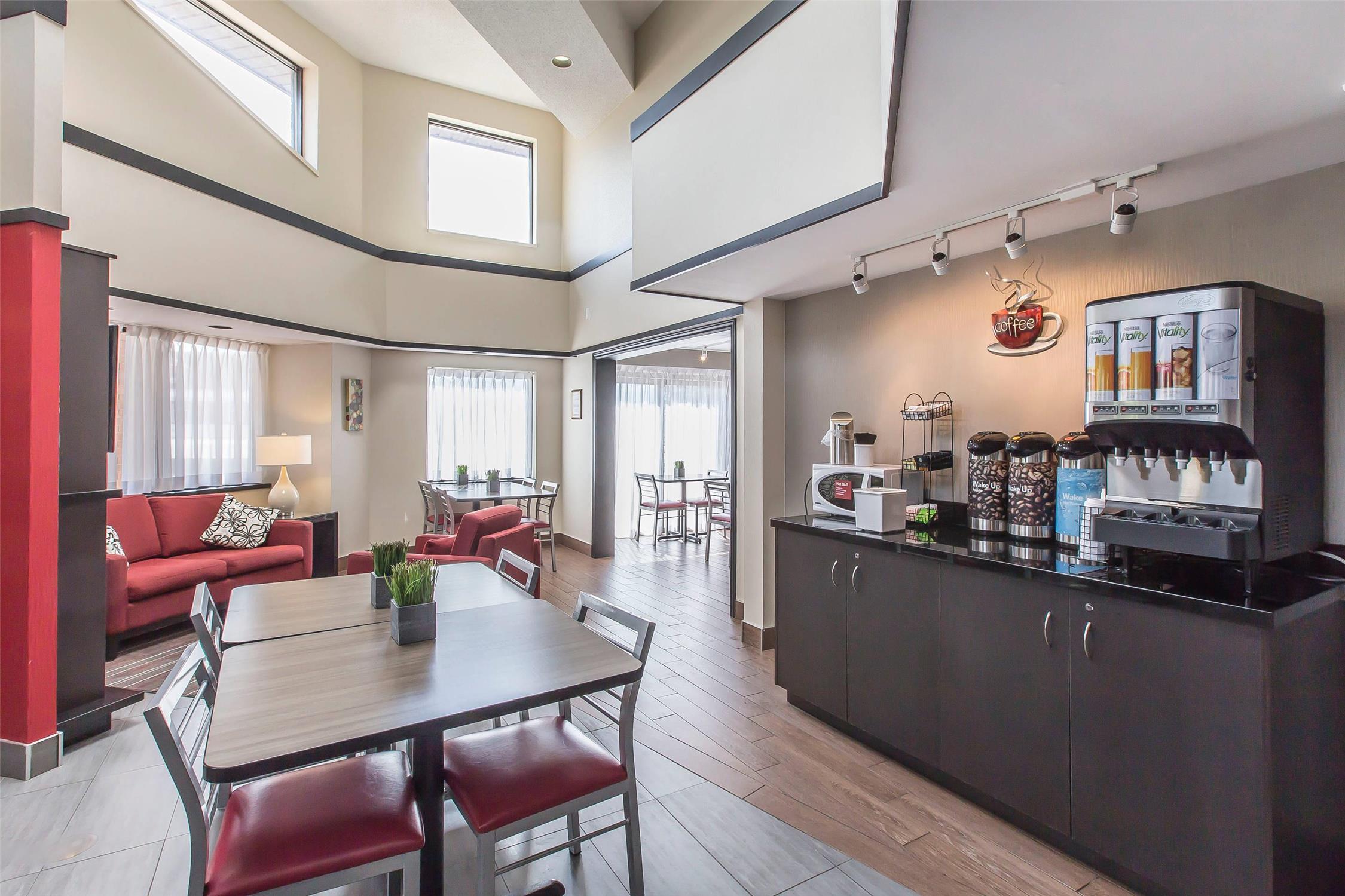 Comfort Inn Sydney - Cape Breton 5/6