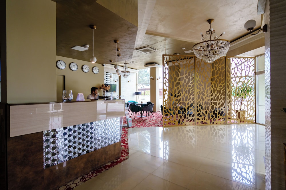 HOTEL CRAIOVITA 10/50