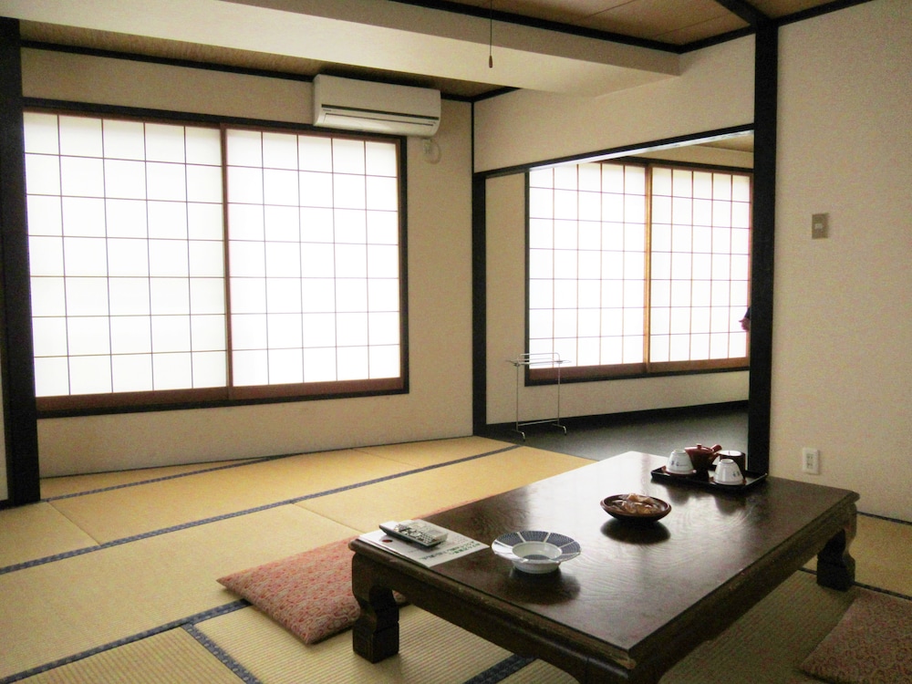 Hotel Manyoutei 24/42