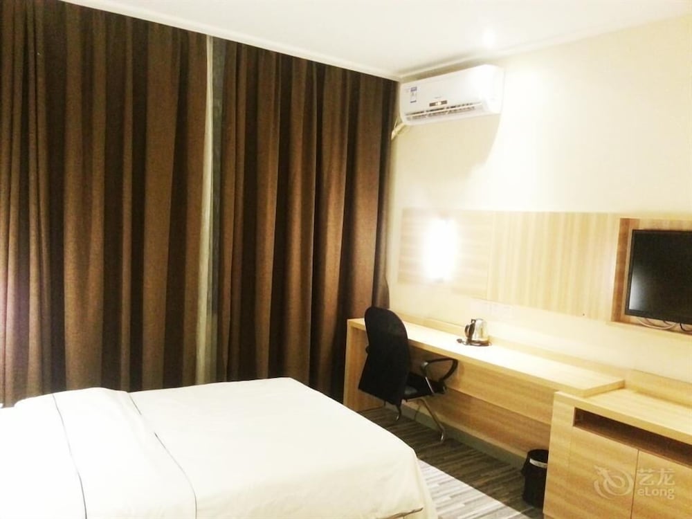 Denise Hotel Shangxiajiu 18/31