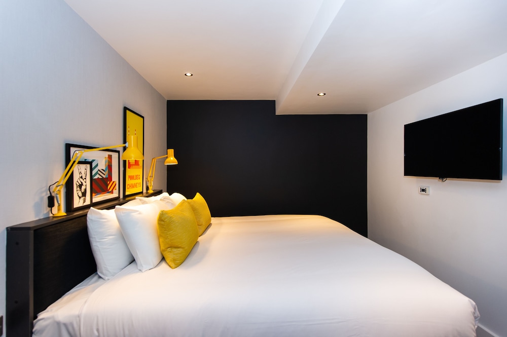 Staycity Aparthotels Dublin Castle 12/33