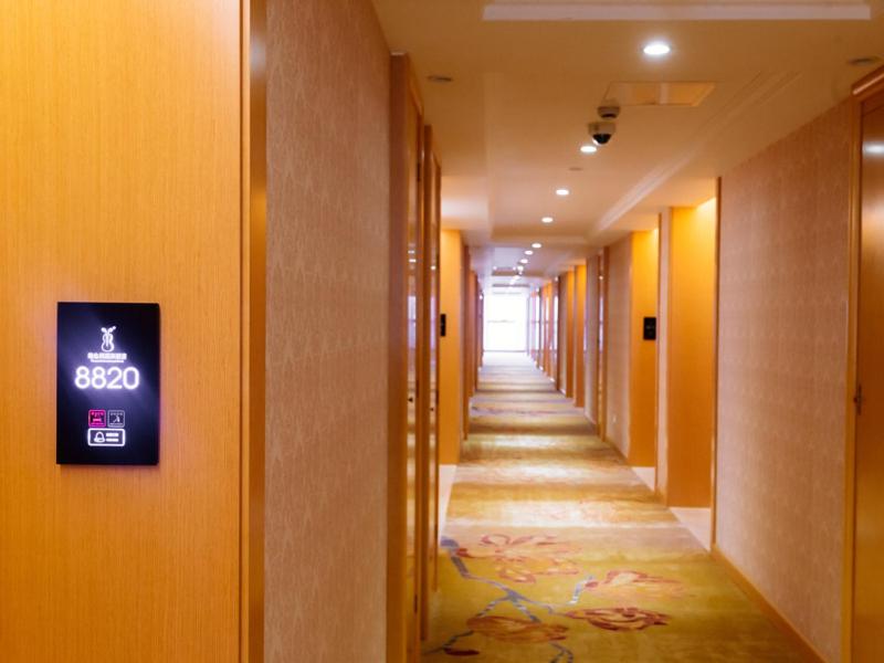 Vienna International Hotel (Shanghai Dishui Lake Ocean Park) 35/39