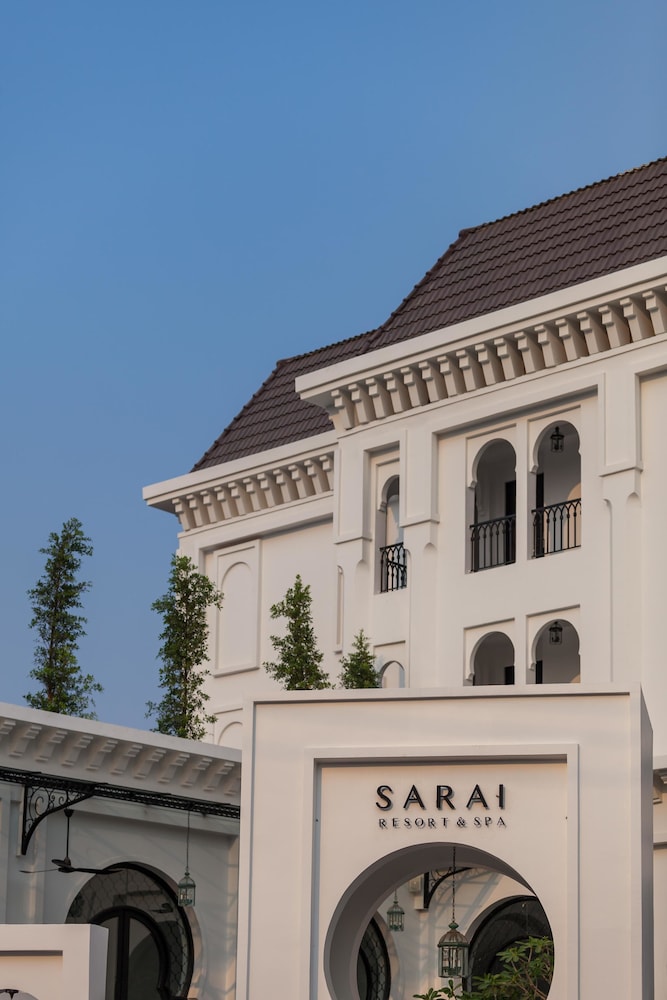 Sarai and Wander 8/61