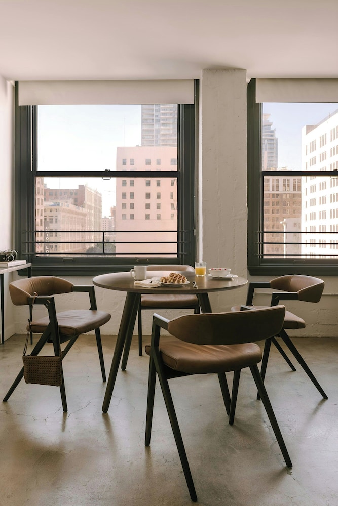 Sonder by Marriott Bonvoy The Winfield Apartments Downtown LA 46/58