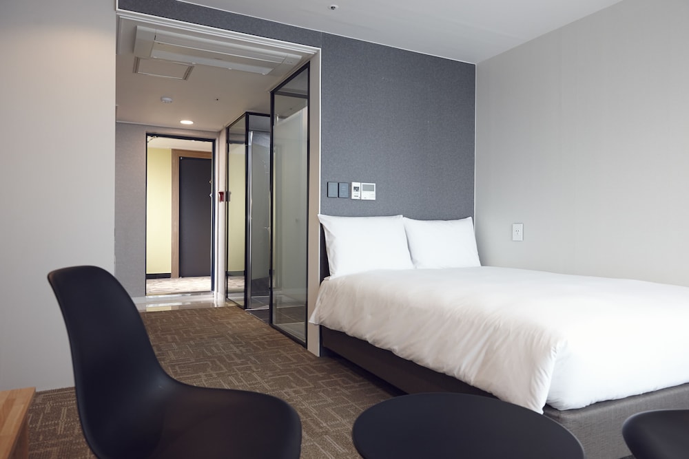Royal Square Hotel Seoul 10/52