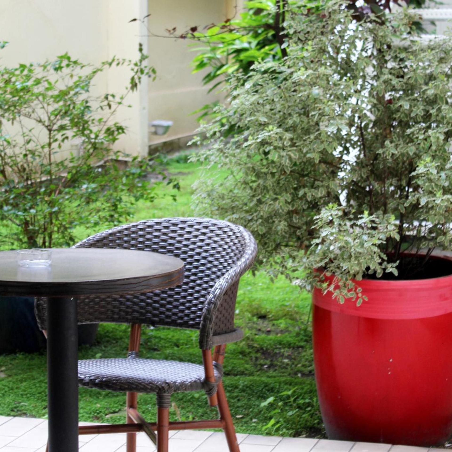 NEW HOTEL SAINT LAZARE 43/45