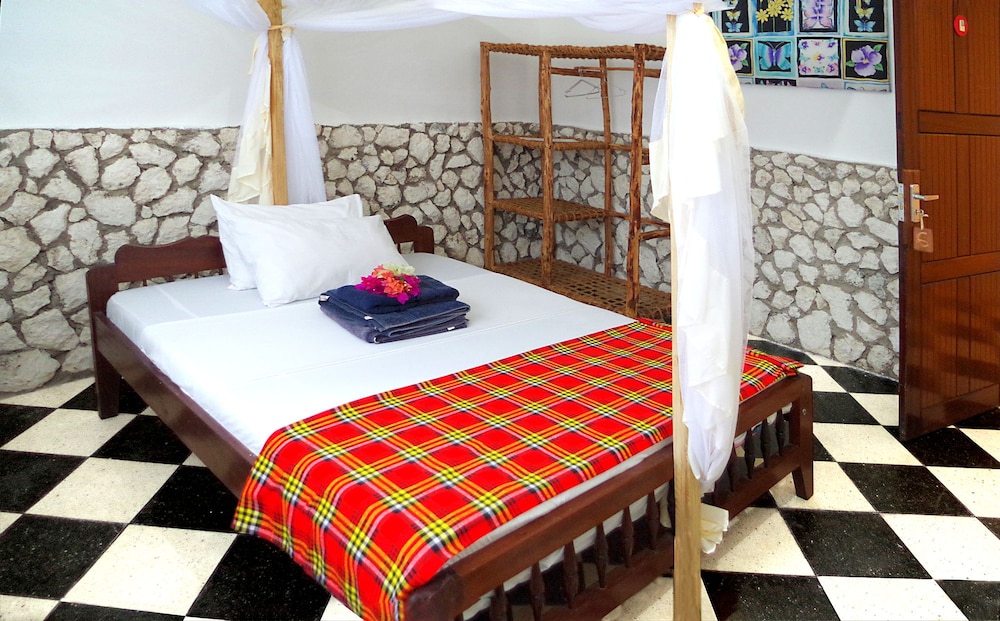 Kimte Beach Lodge 10/34