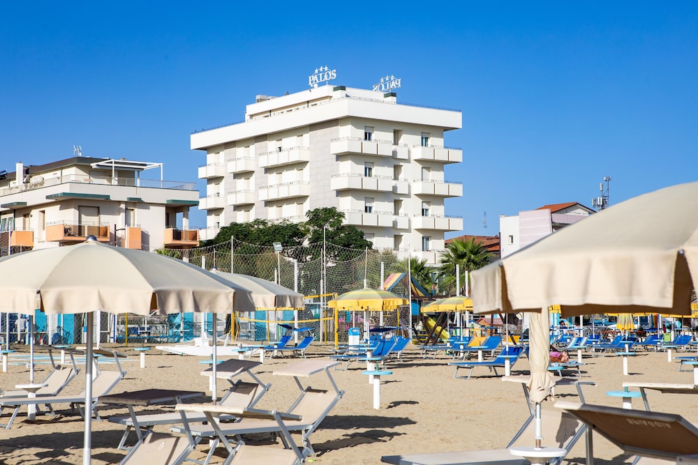 Hotel Palos 66/79