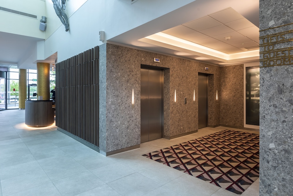 Crowne Plaza Birmingham Nec 11/77