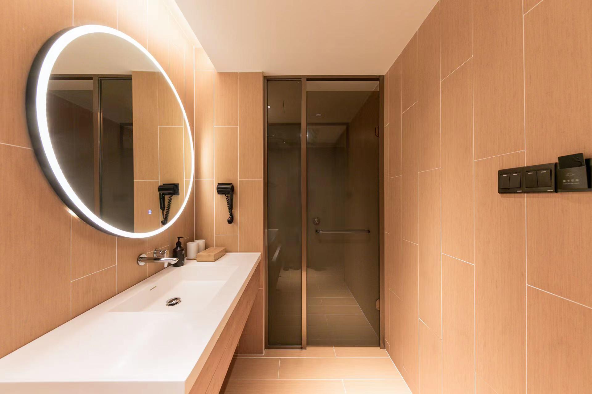 Ji Hotel (Shanghai Hongqiao Maotai Road) 27/28