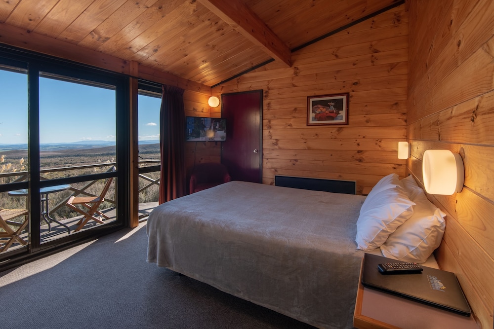 Skotel Alpine Resort 24/72