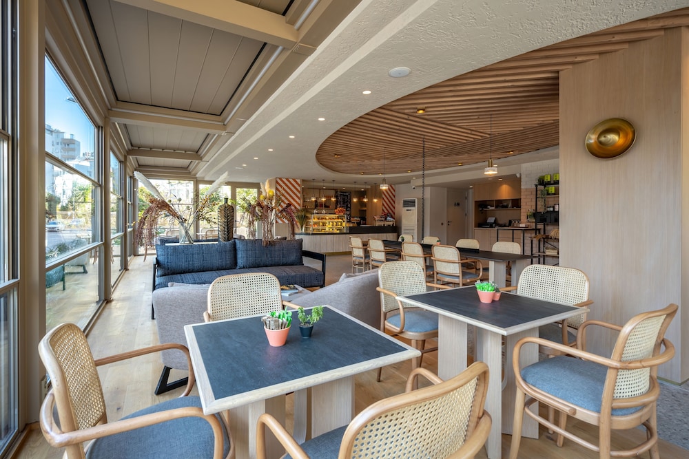 Oli Hotel 32/47