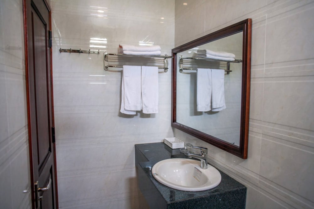 Trieu Khang Hotel 46/48
