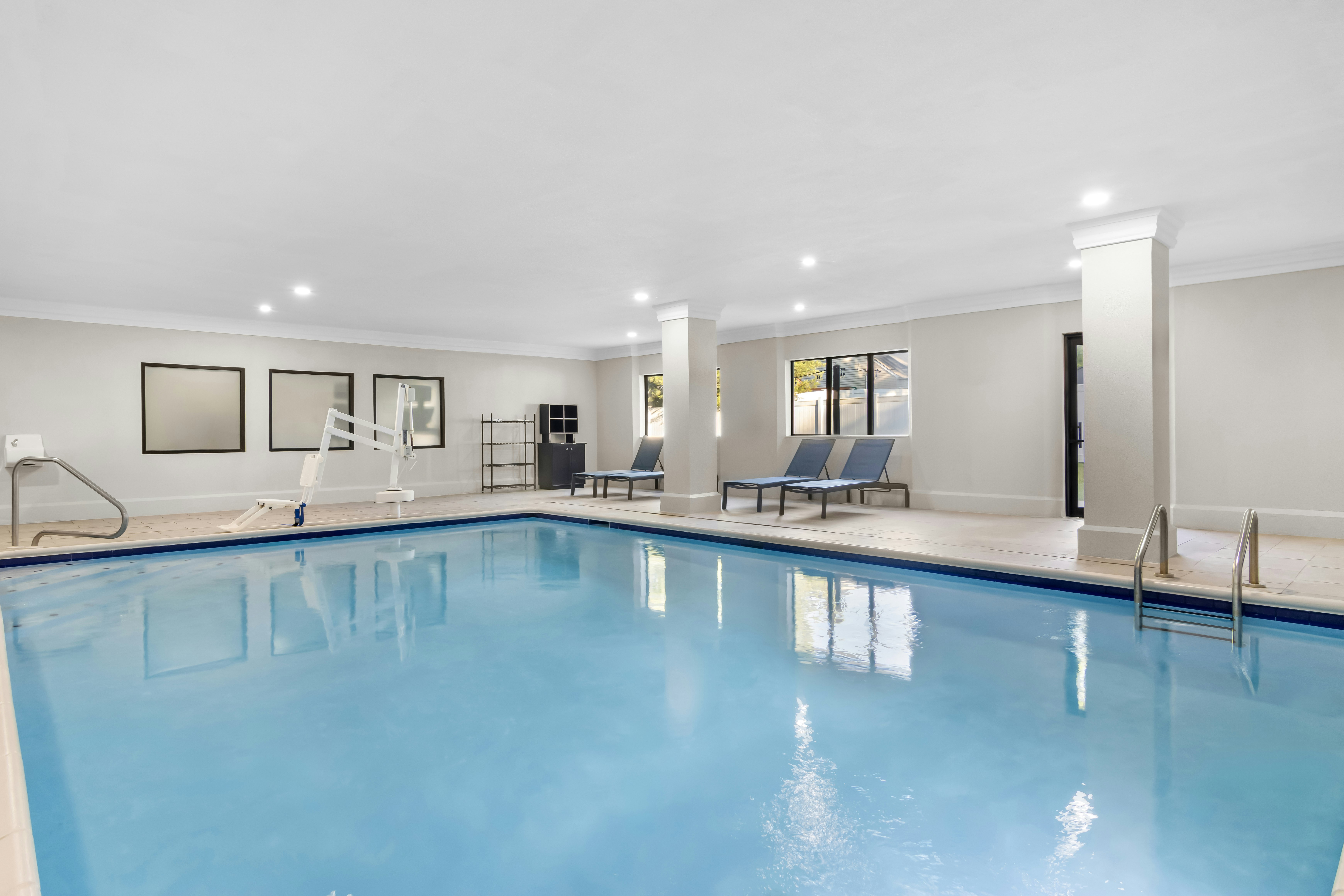 Hampton Inn Portage 27/42