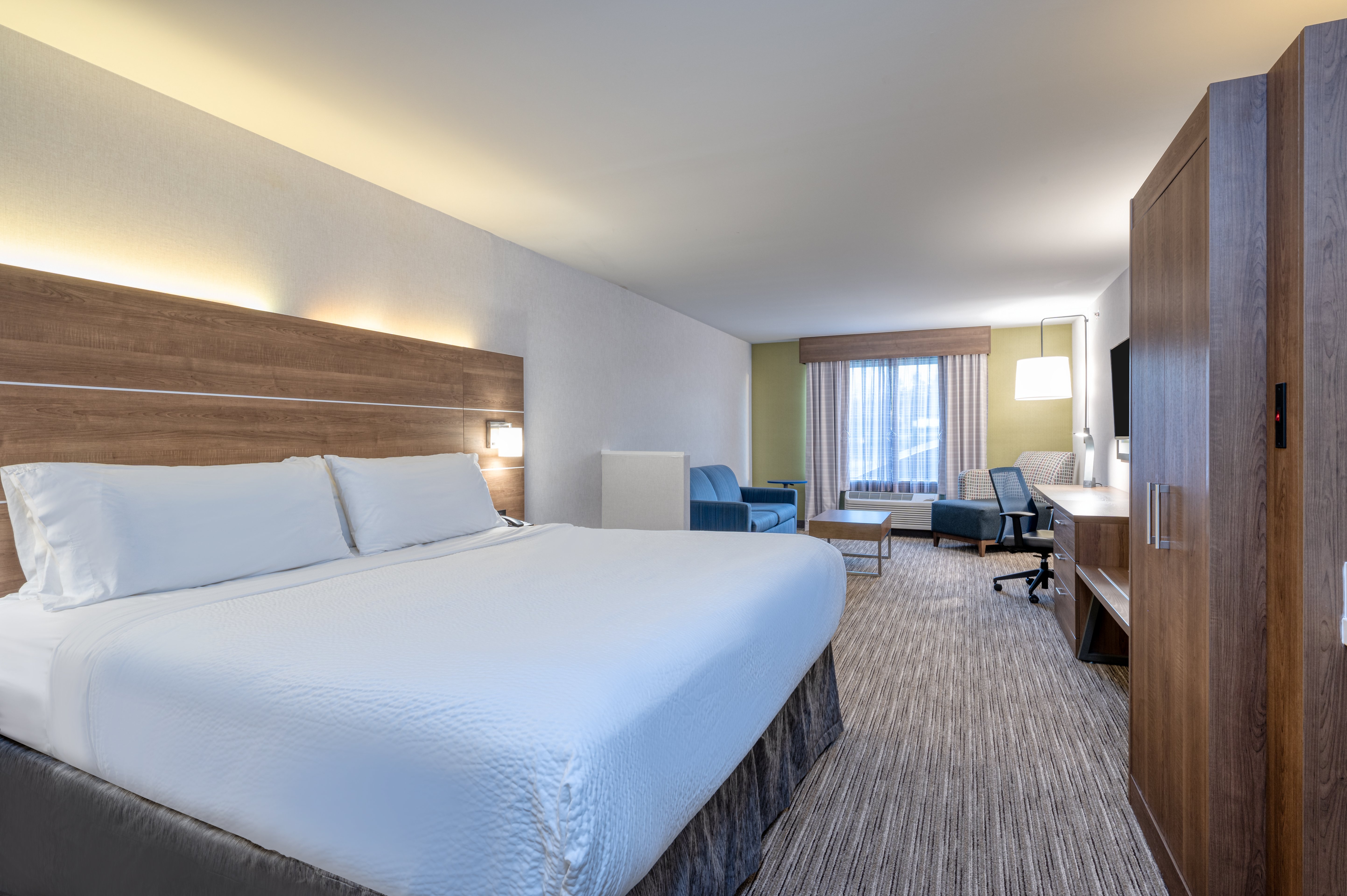 Holiday Inn Express Radcliff - Fort Knox 12/50