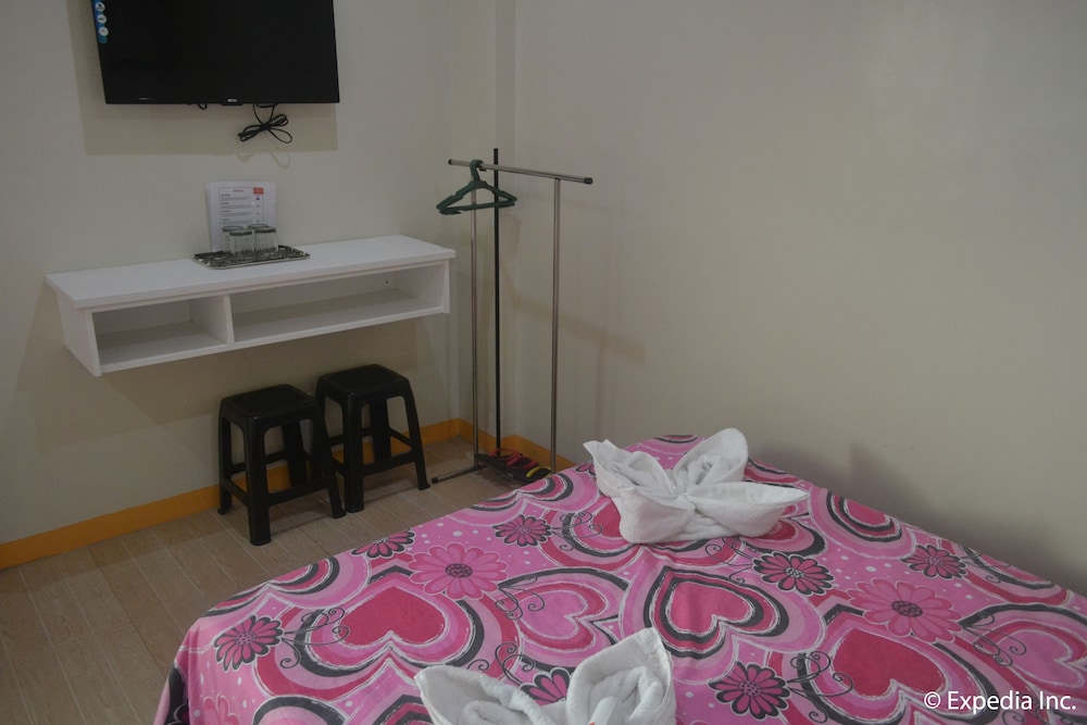 Aroha Hotel 18/39