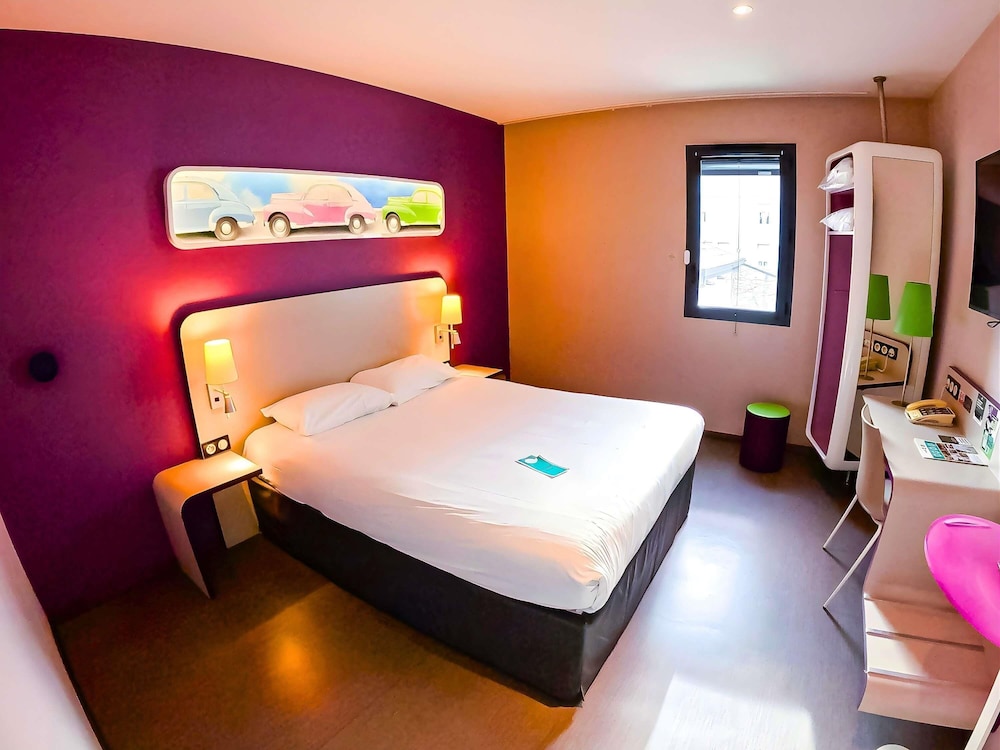 Ibis Styles Montbeliard Centre Velotte 23/68