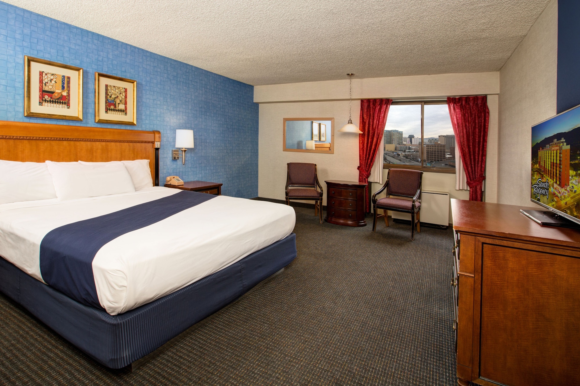 Room, King Bed, City View, Birch Tower