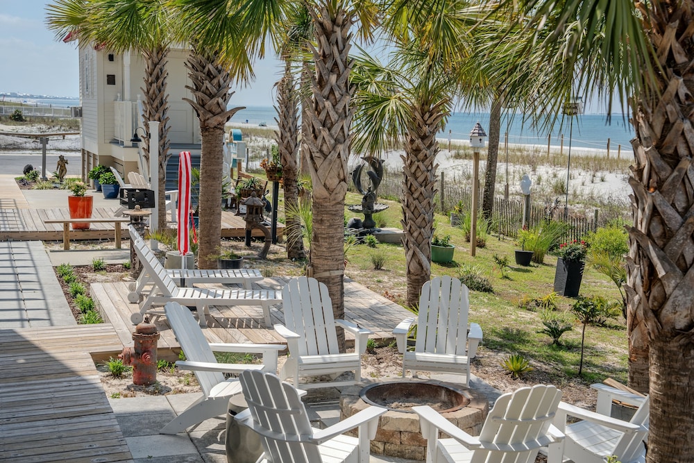 Driftwood Inn 34/50