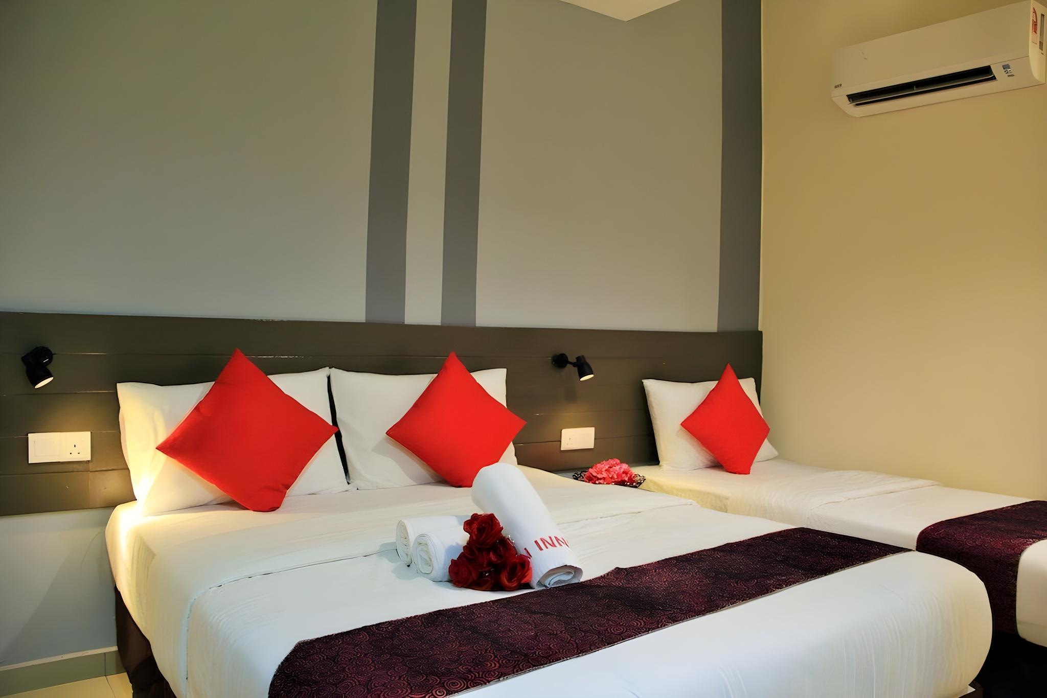 Family 3, 1 Double and 1 Single Bed, No Window