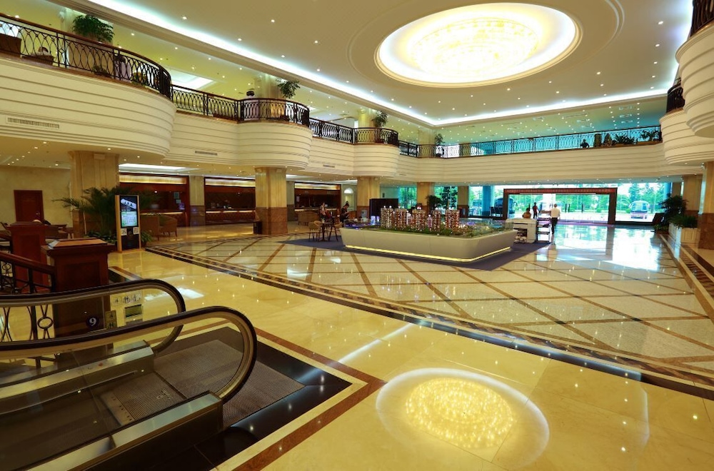 Pantower International Hotel 9/50