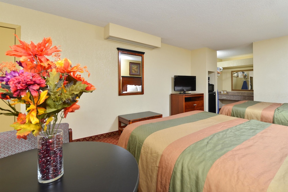 Americas Best Value Inn Brookhaven 10/24