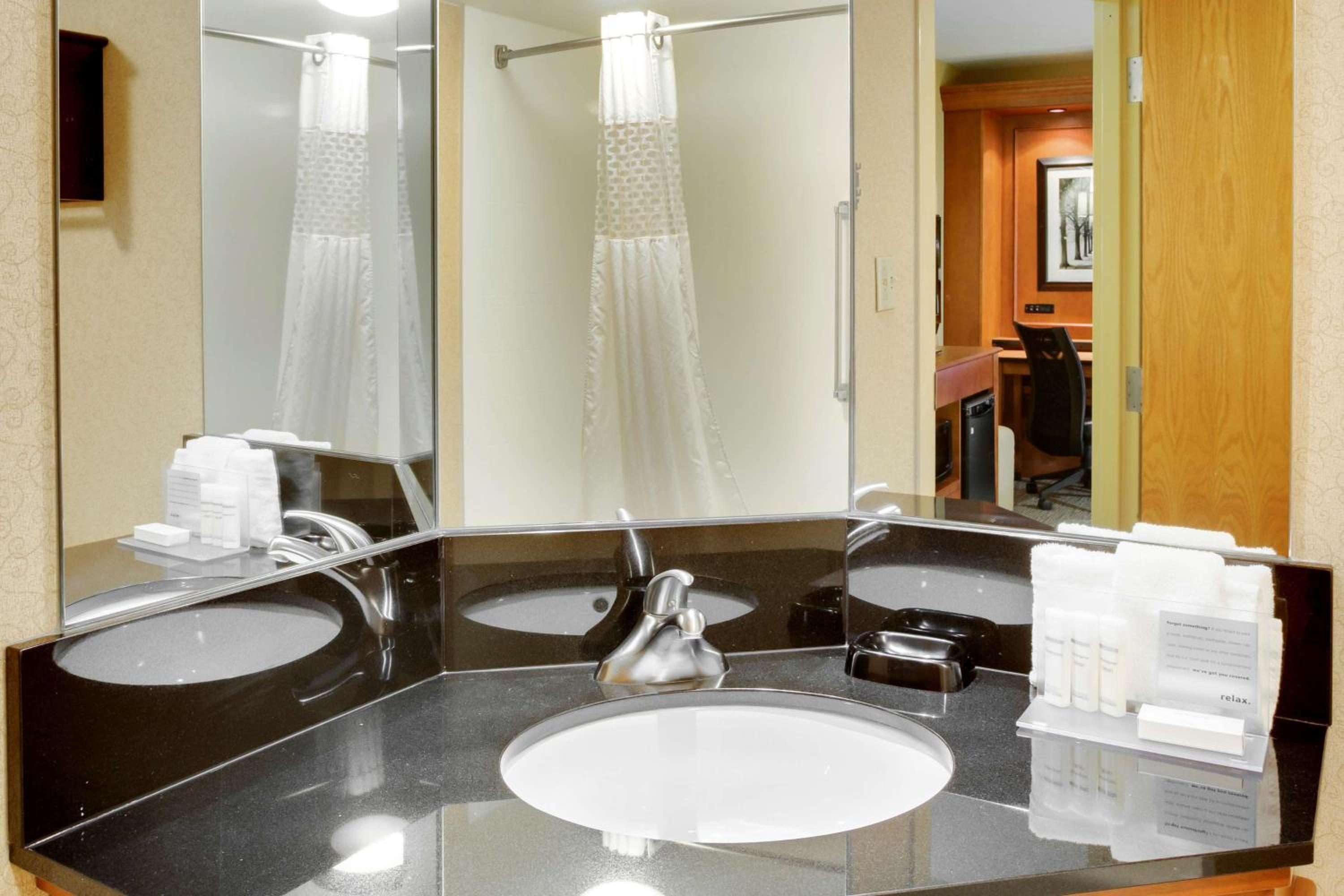 hampton inn pittsburgh greentree