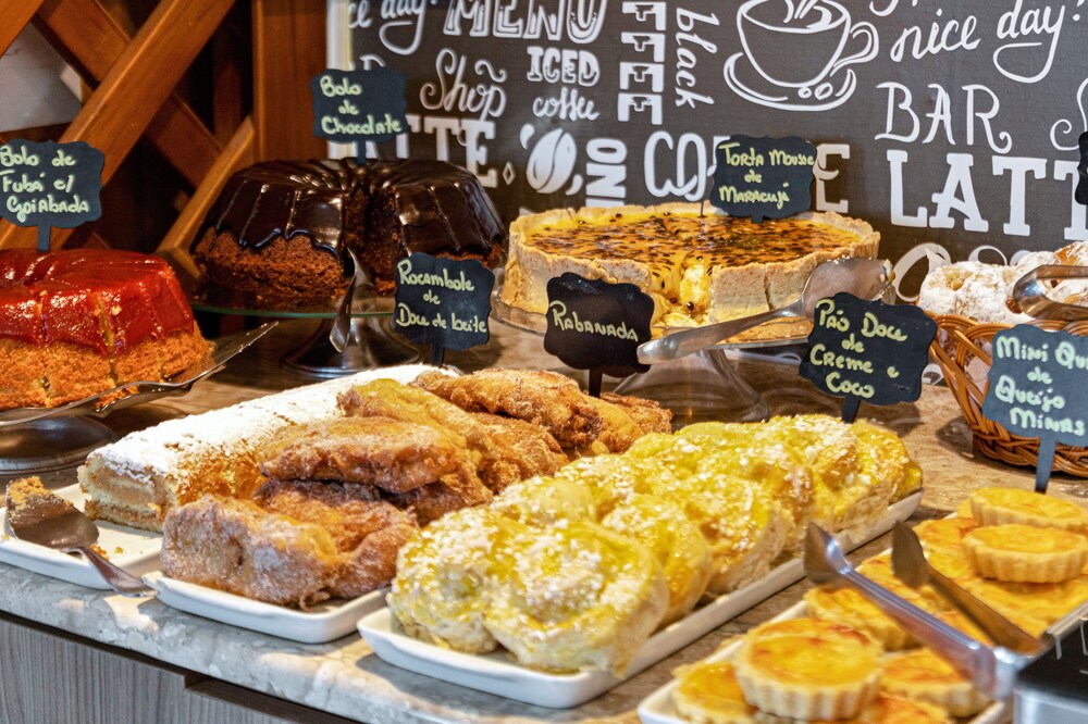 Hotel Petropolis Inn photo3