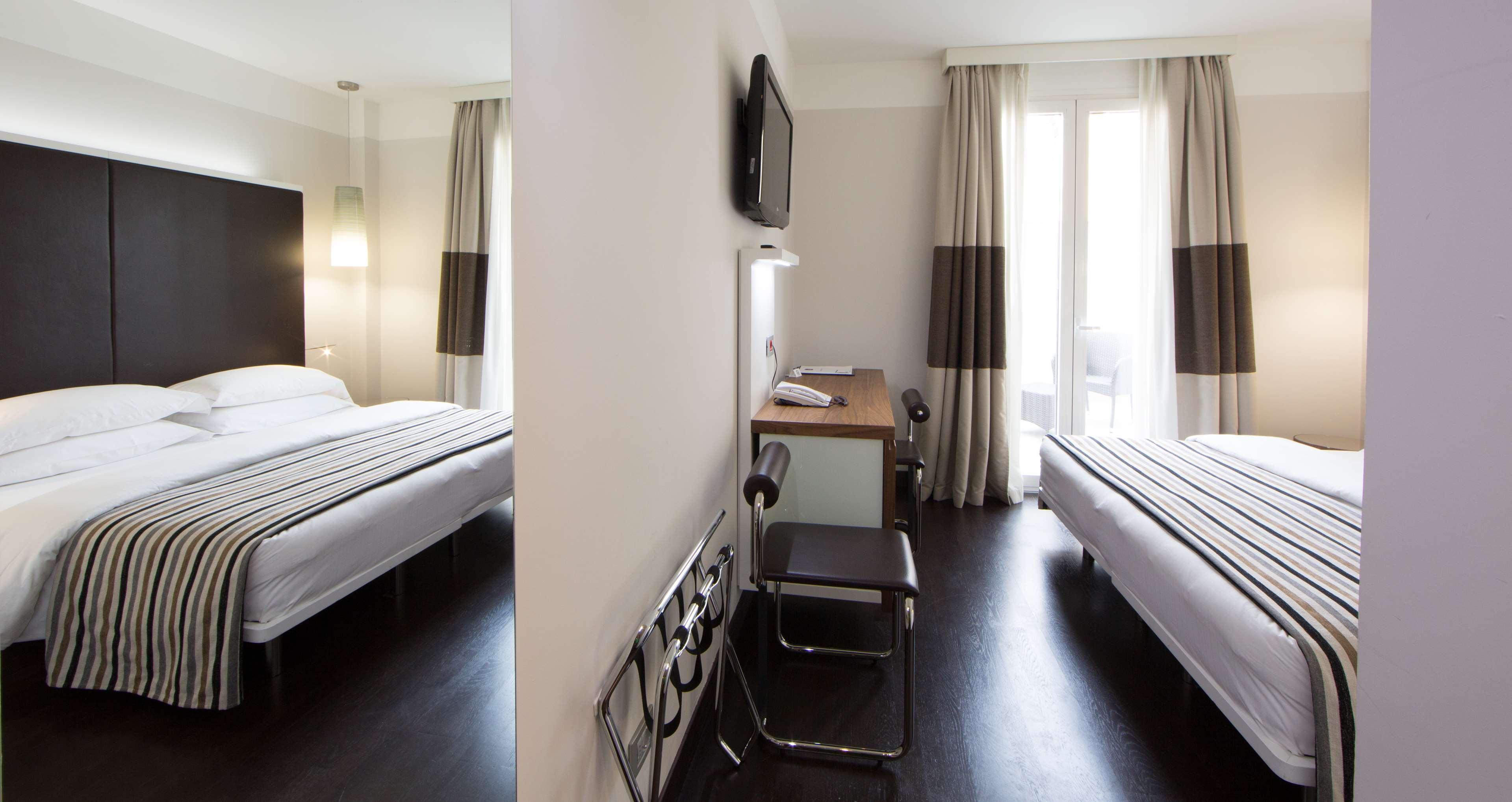 Standard, Double or Twin Bed