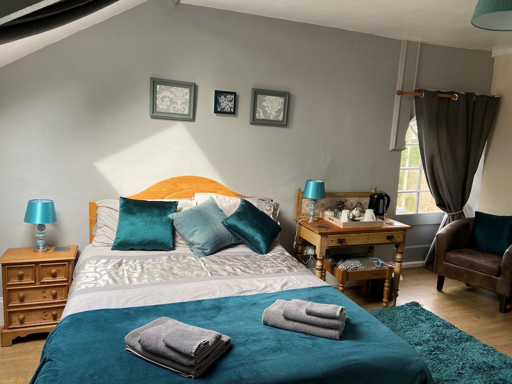 Woodleigh Coach House - Guest house 6/16
