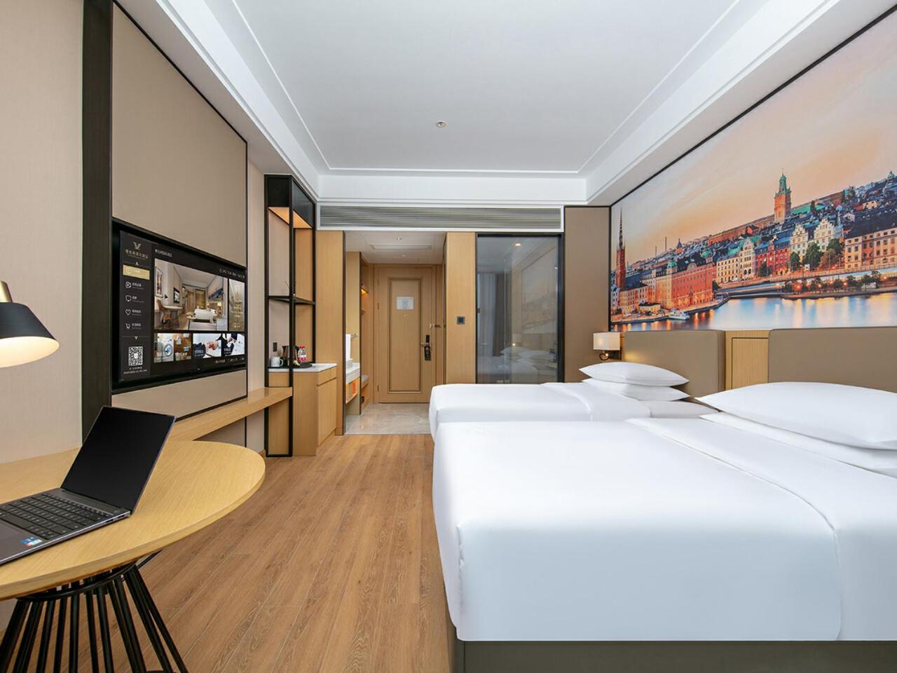 Chengdu Vienna International Hotel (Shuangliu Airport Terminal Beijing Hualian Branch) 16/36