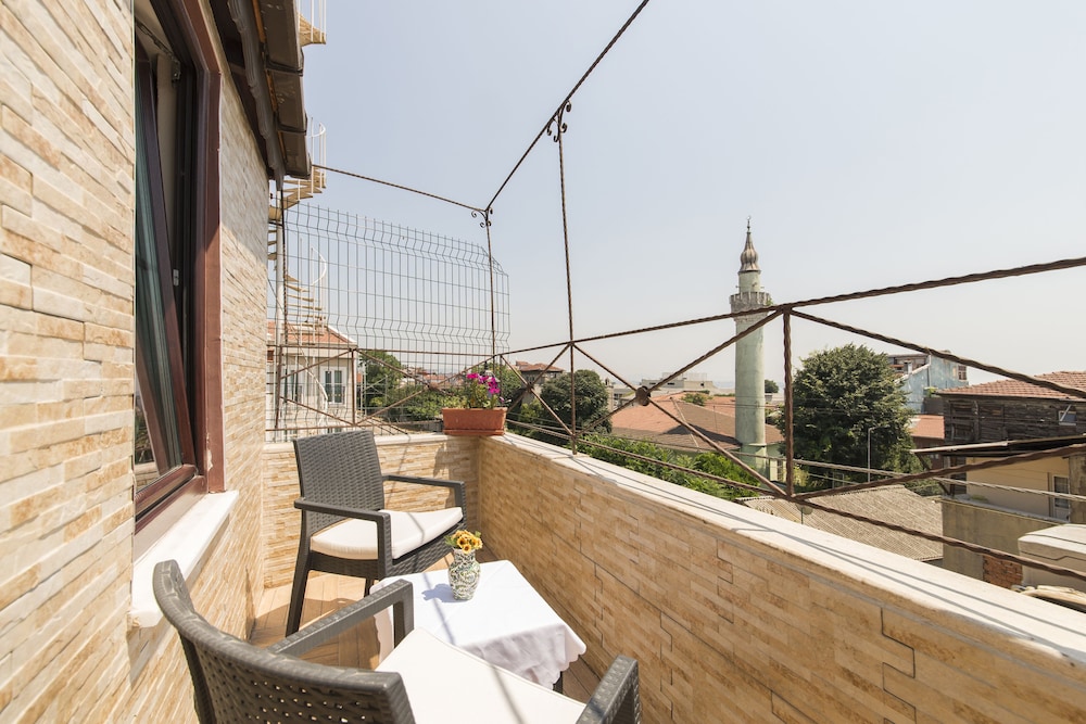 Naz Wooden House Inn - Byzantine House 61/69