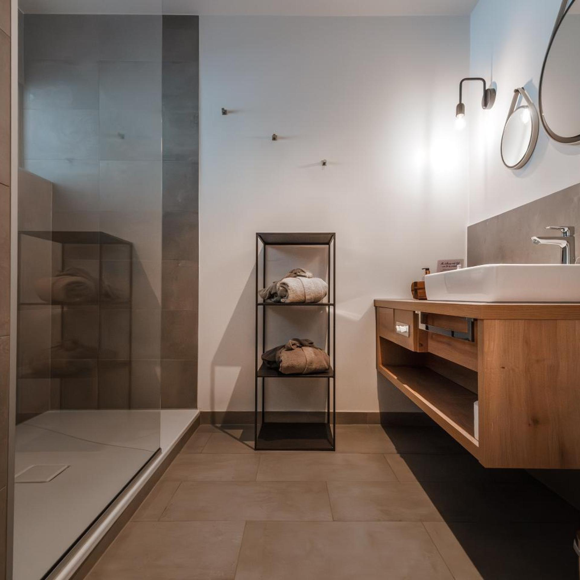 Hotel Valavier Gmbh **** Sup. 23/50