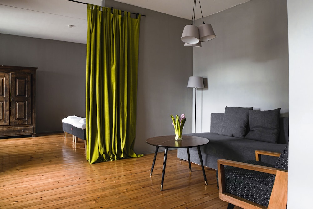 Bookinn B&B 24/50