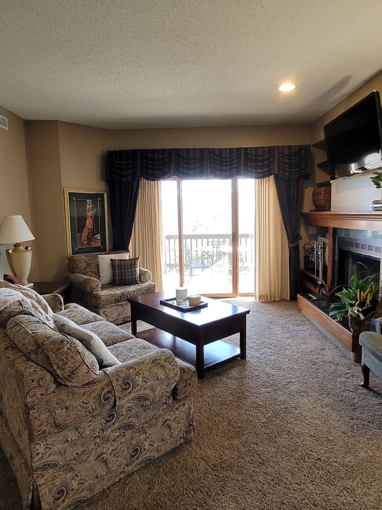 Stonebridge Village Coa 44/70