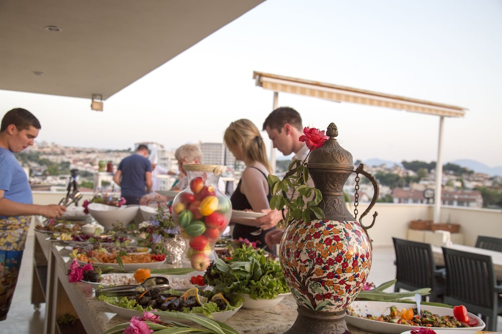 Tuntas Family Suites Kusadasi 30/41