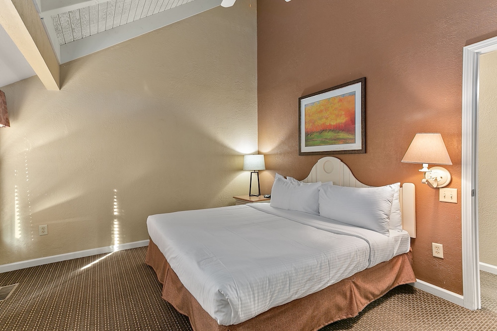 Sunrise Ridge Resort 27/73