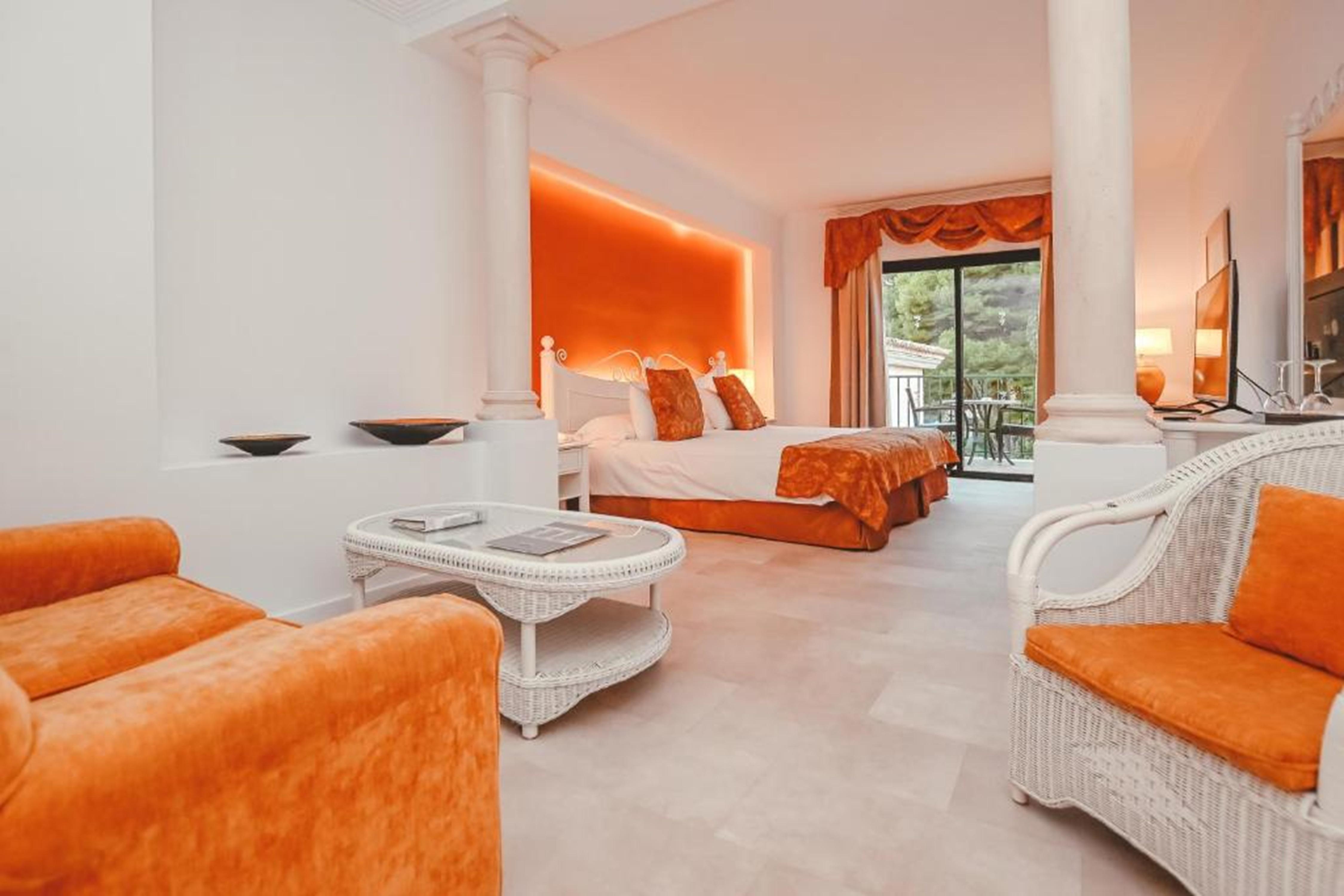 Junior Suite, Balcony or Terrace، Lago Garden Apartsuites & Spa Hotel 2/3