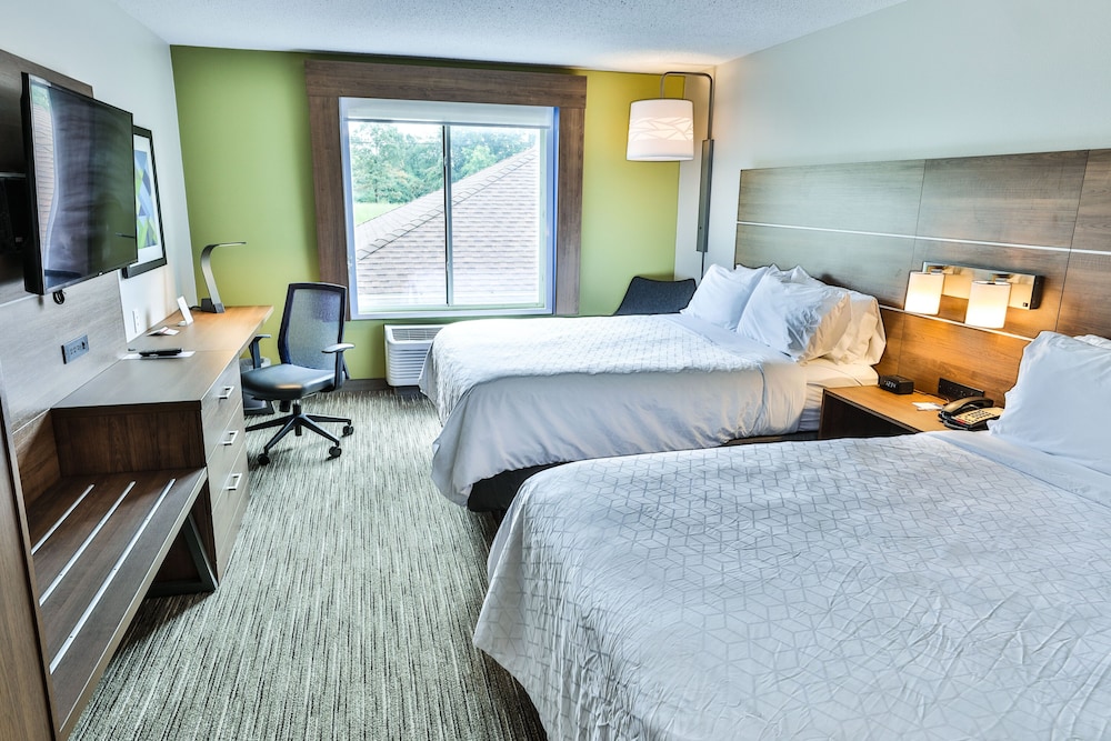 Holiday Inn Express Hotel Suites Dickson 17/38