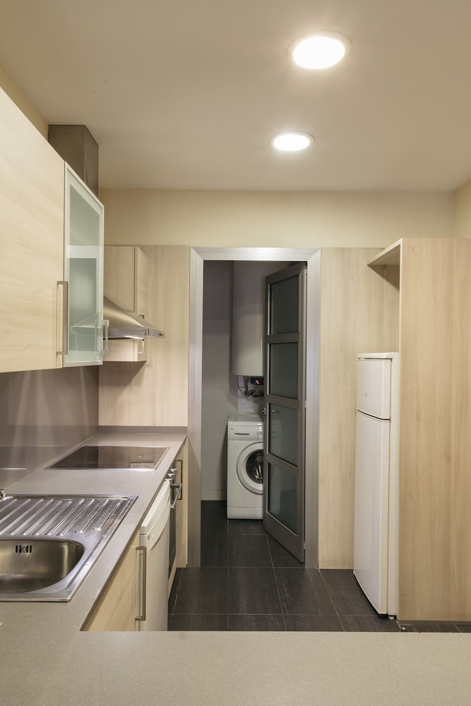 Villarroel Barcelona Apartment 13/35