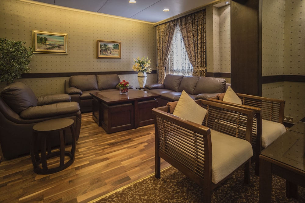 Golden Tulip Bahrain 56/78