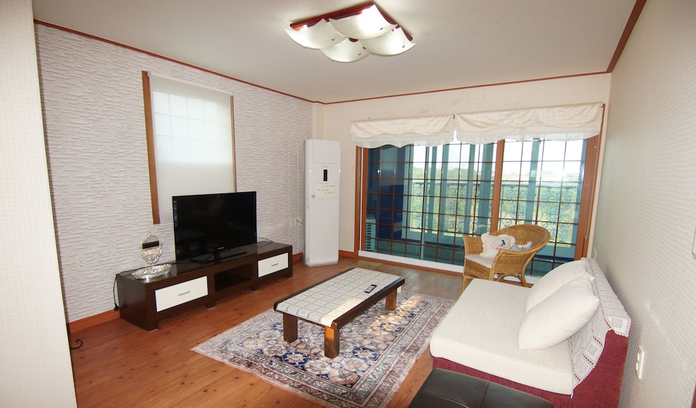Yerae Pension 13/27