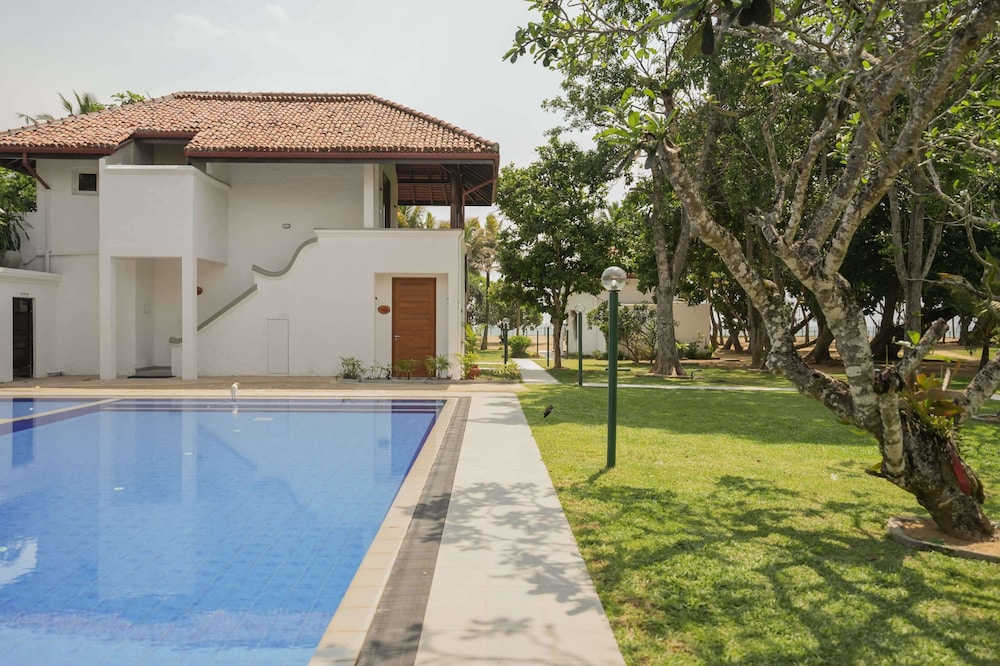Hibiscus Beach Hotel Kalutara 45/50