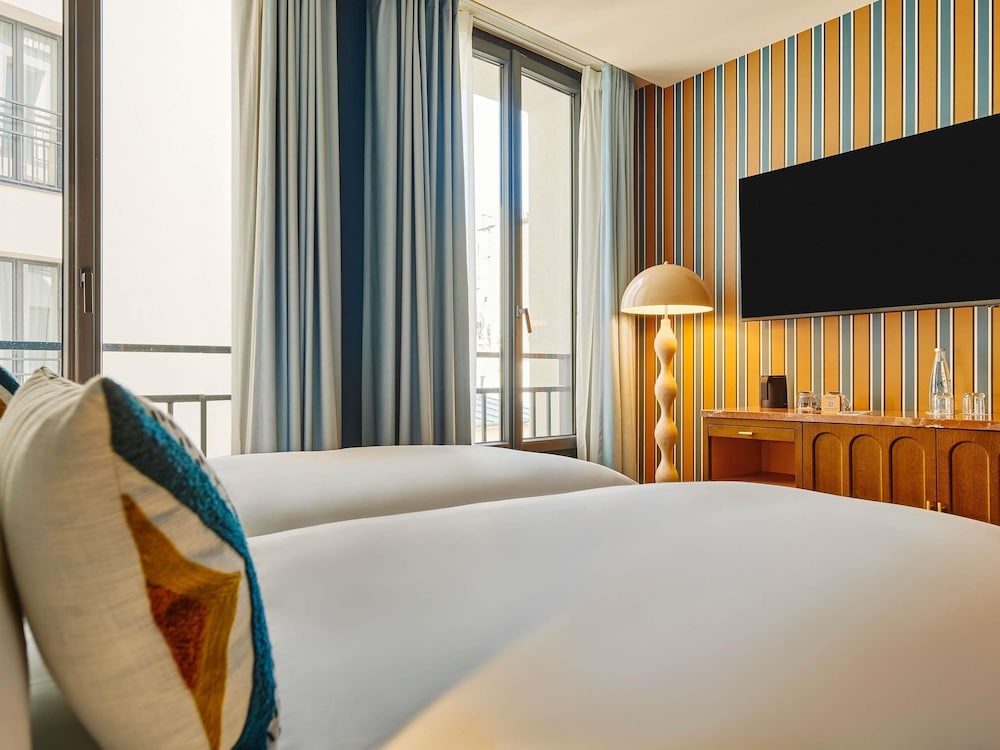 Mercure Paris Butte Montmartre Basilique 16/49
