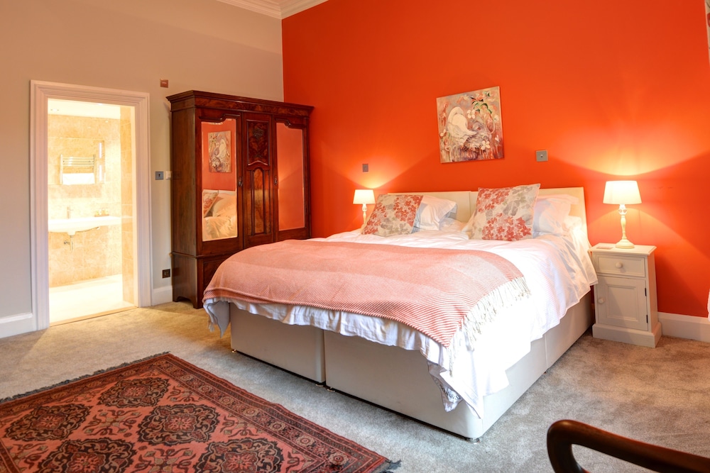 Holiday Cottages And North Star Apartment 9/30