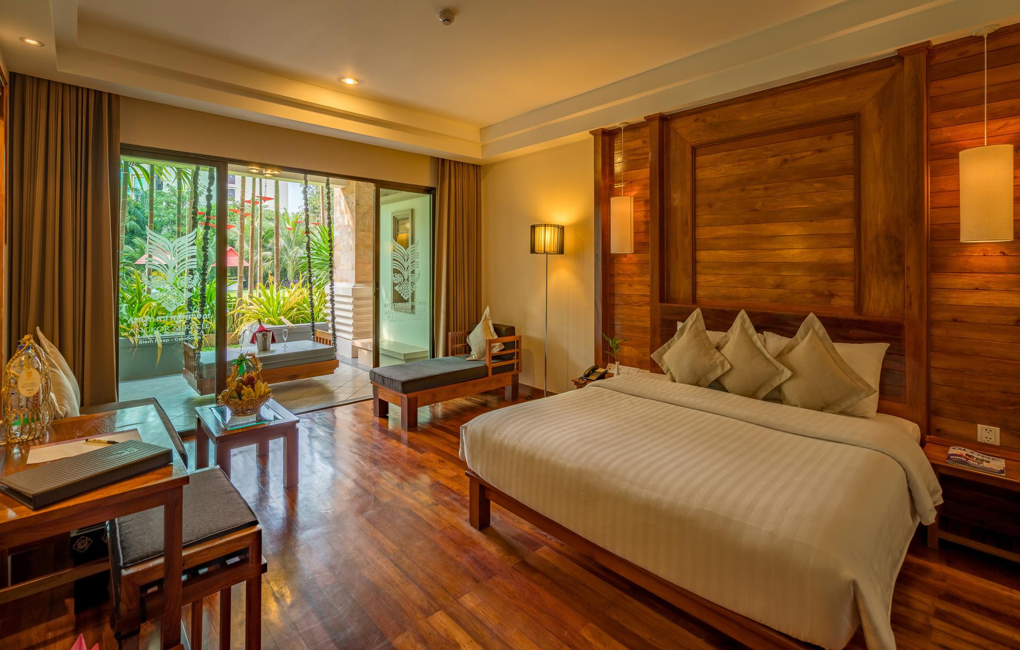 CABANA POOL ACCESS
