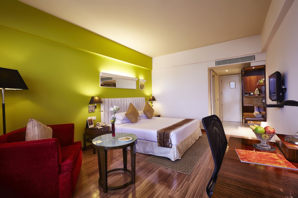 Vivanta Vijayawada MG Road (ex. The Gateway M G Road Hotel) 22/55