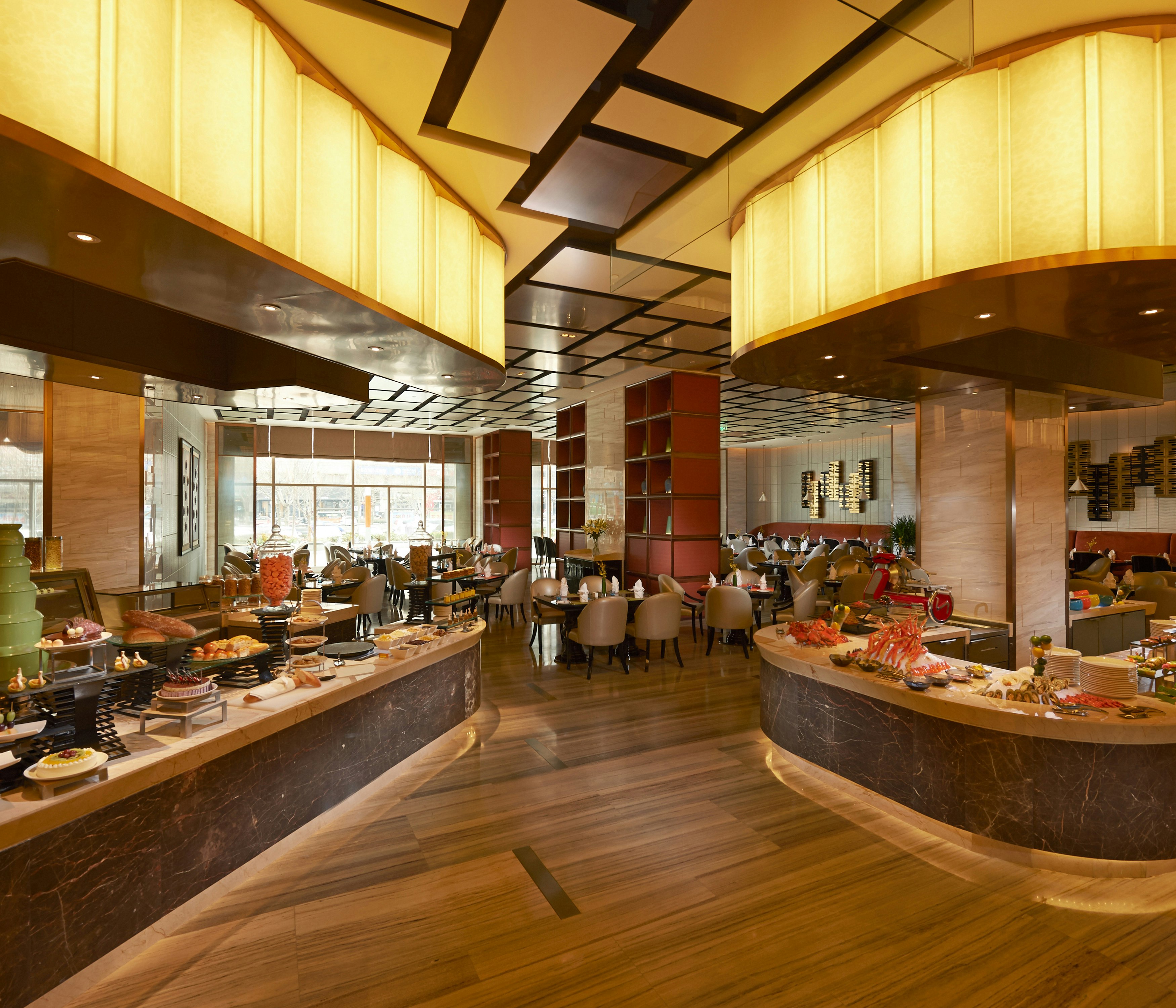 Hilton Zhengzhou 57/75